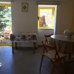 Casas Da Nascente * Loriga