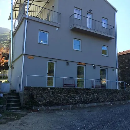 مزرعة للإقامة Casas Da Nascente *