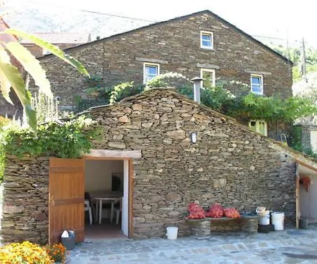 Casas Da Nascente לוריגה