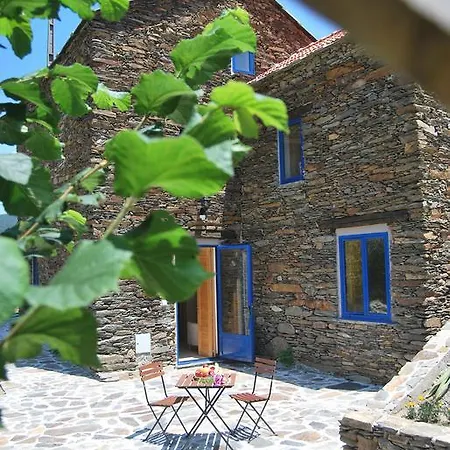 בית חווה Casas Da Nascente *