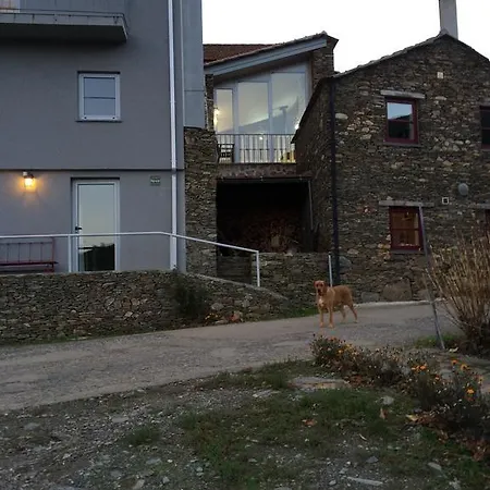 Casas Da Nascente * لوريغا