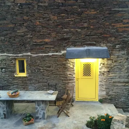 مزرعة للإقامة Casas Da Nascente